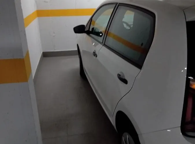 Nava - New And Spacious Gem - Free Parking Appartamento *